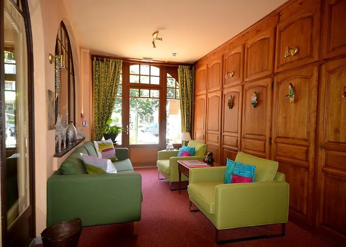 Hotel Hostellerie Du Bois 2*