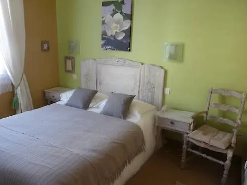 Hostellerie Du Bois 2*